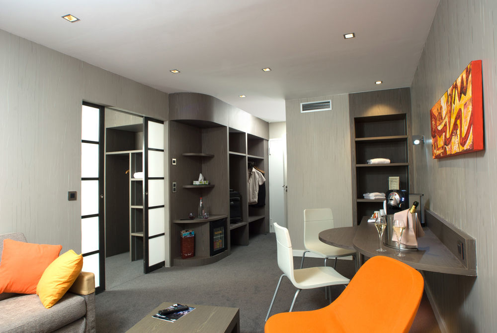 Tain-lʼHermitage Fac & Spera -Hotel & Spa מראה חיצוני תמונה