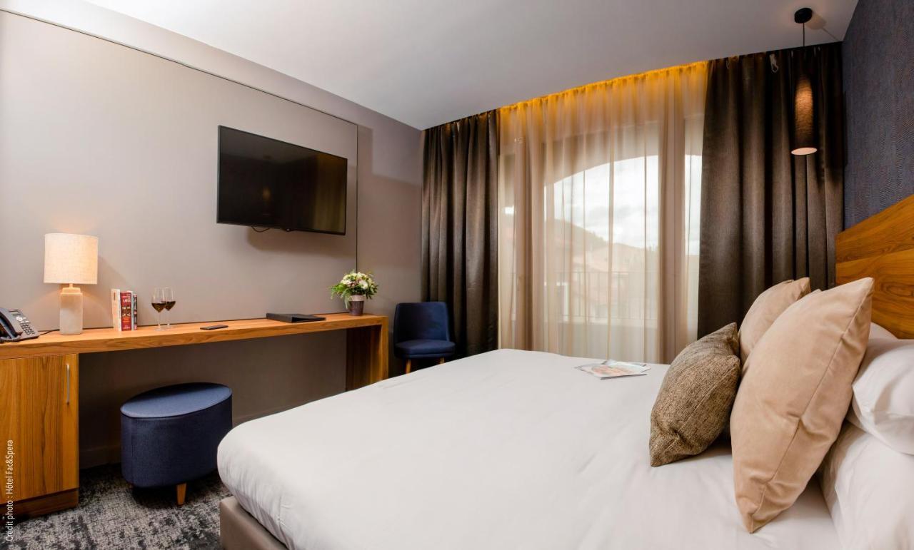 Tain-lʼHermitage Fac & Spera -Hotel & Spa מראה חיצוני תמונה