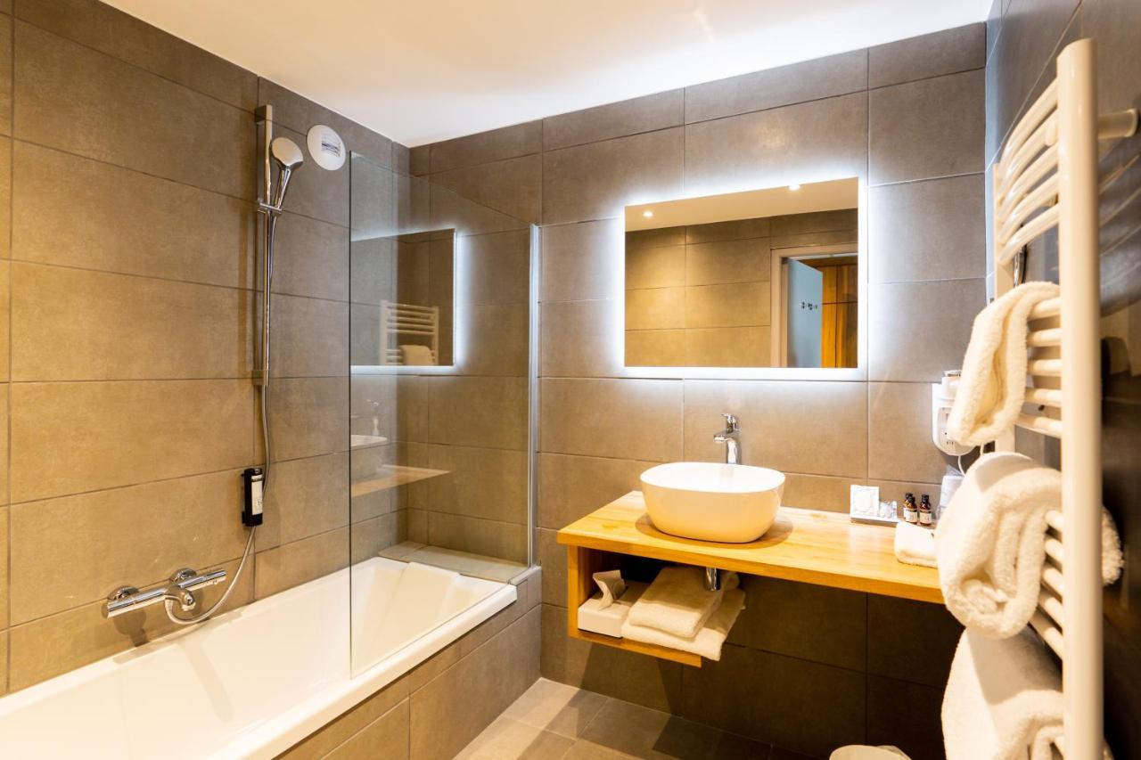 Tain-lʼHermitage Fac & Spera -Hotel & Spa מראה חיצוני תמונה